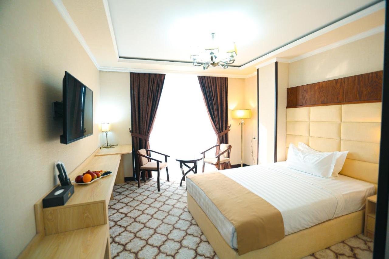 Royal Grand Hotel, Turkistan Exterior photo