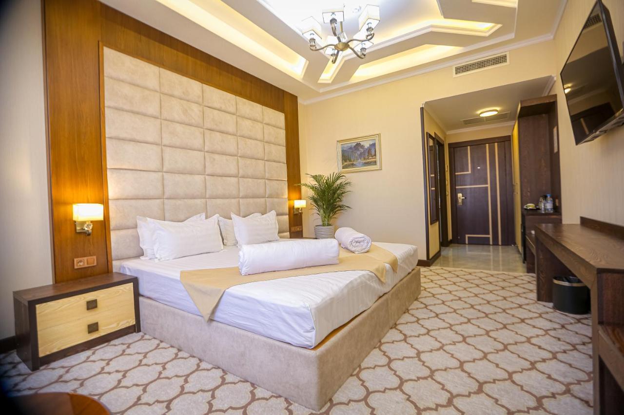 Royal Grand Hotel, Turkistan Exterior photo