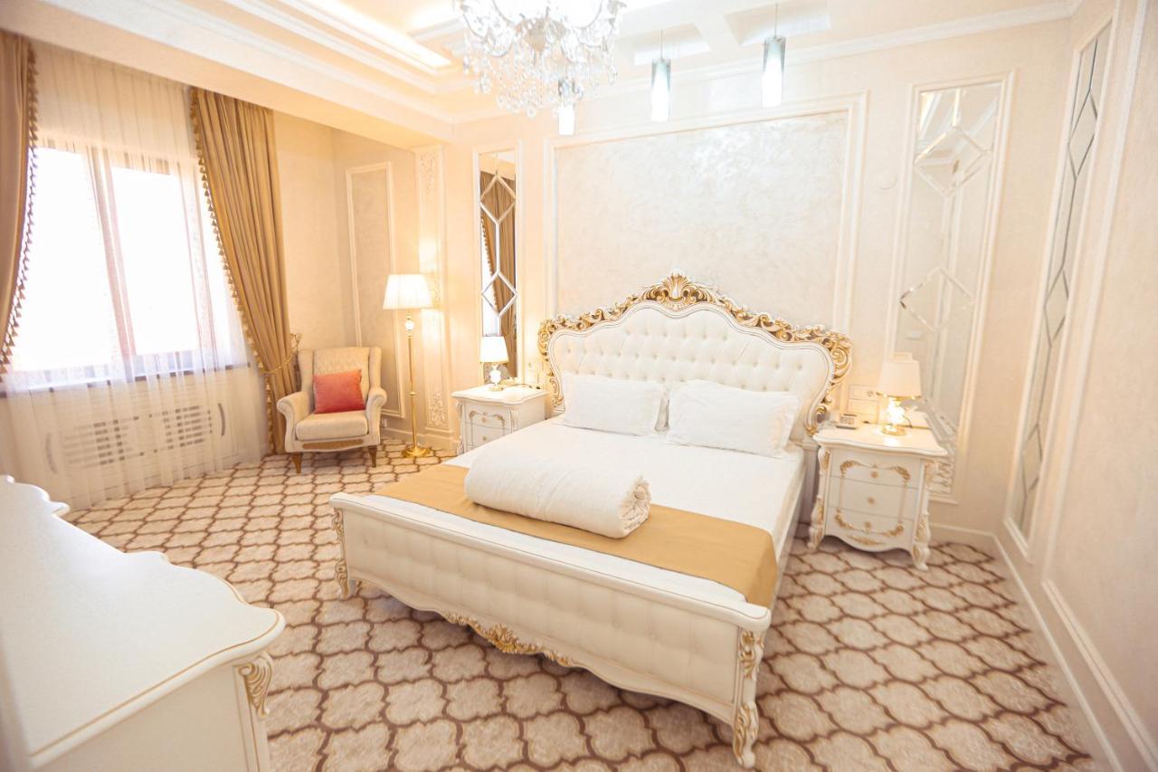 Royal Grand Hotel, Turkistan Exterior photo