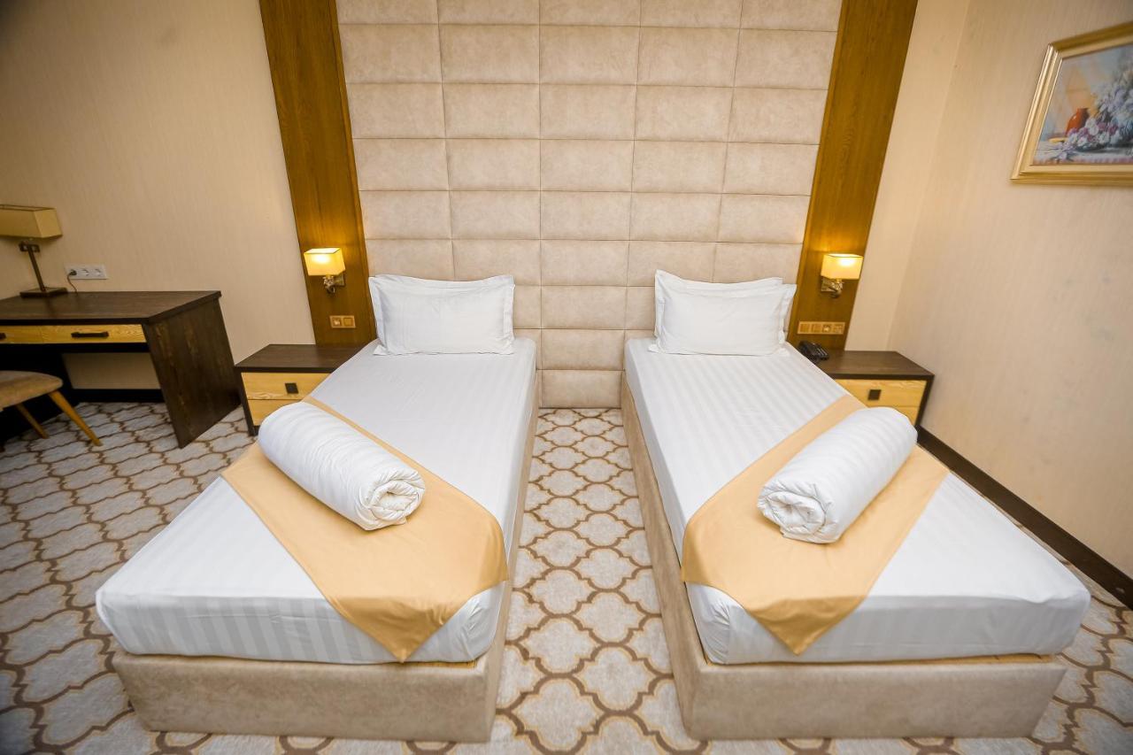Royal Grand Hotel, Turkistan Exterior photo
