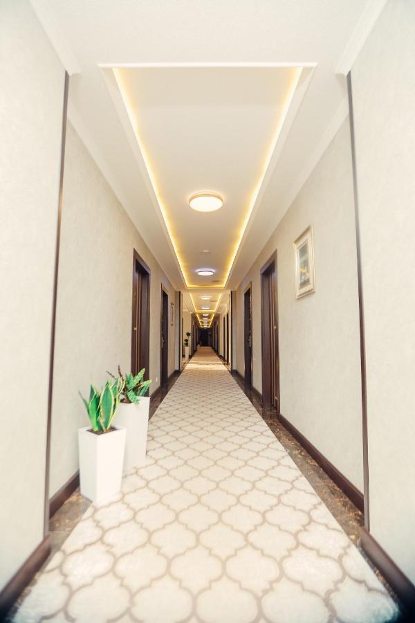 Royal Grand Hotel, Turkistan Exterior photo